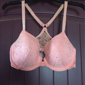 Worn once Victoria’s Secret front clasp bra